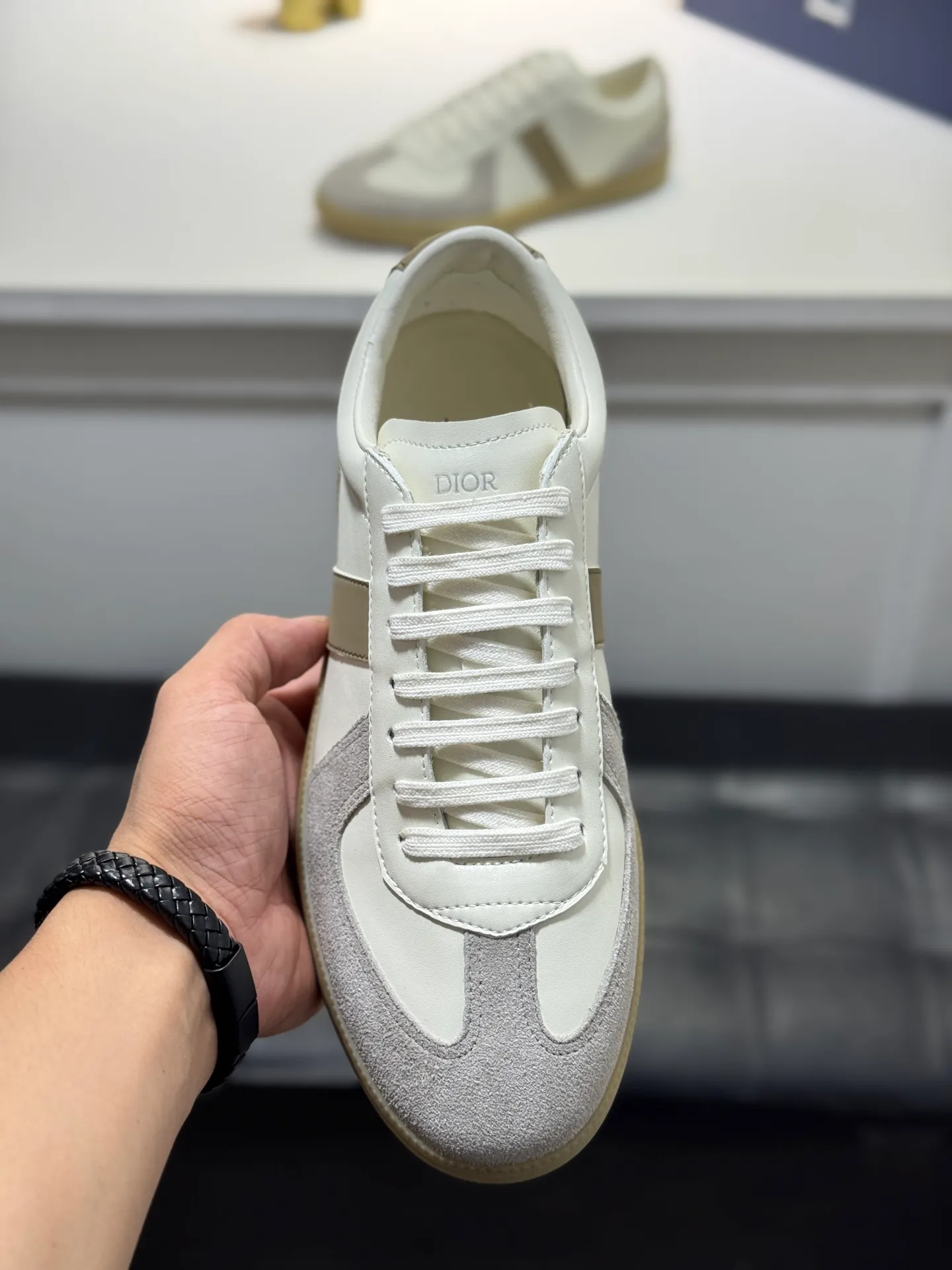 Men's Men's Shoes💰380【New Style】🎠🎠Dior🔍Top Purchasing Agency🇮🇹Di's hot style super popular sneakers are synchronized with the new product counters. The uppers are original Italian imported cowhide, the logo graphics are perfectly reproduced with complex craftsmanship necessary for fashionistas, and the imported soft sheepskin lining is Sole: The original sole is specially provided by the original factory. The exclusive movable molded sole is super comfortable. The original factory follows the order. 🔍🔍Multiple colors are available. You can enter and exit the counter at will. Welcome to compare. A must-have for trendy men. Code number: 38-44 (45 customized